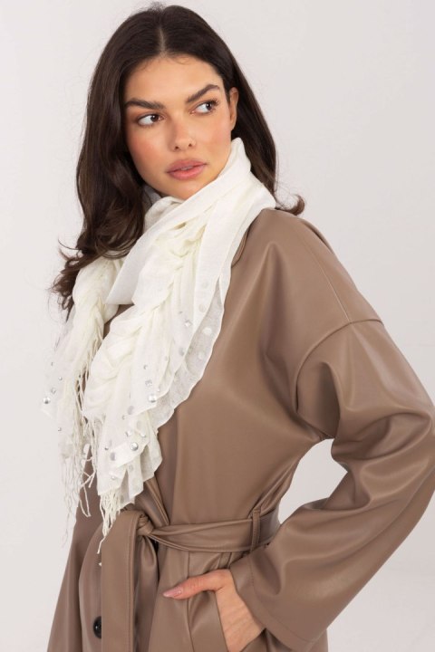 Chusta Model AT-CH-S-893.70P Ecru - AT